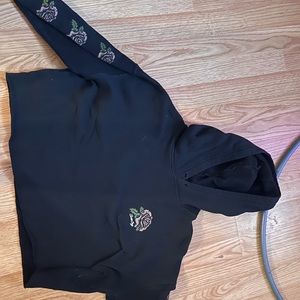 Santa Cruz crop top hoodie!